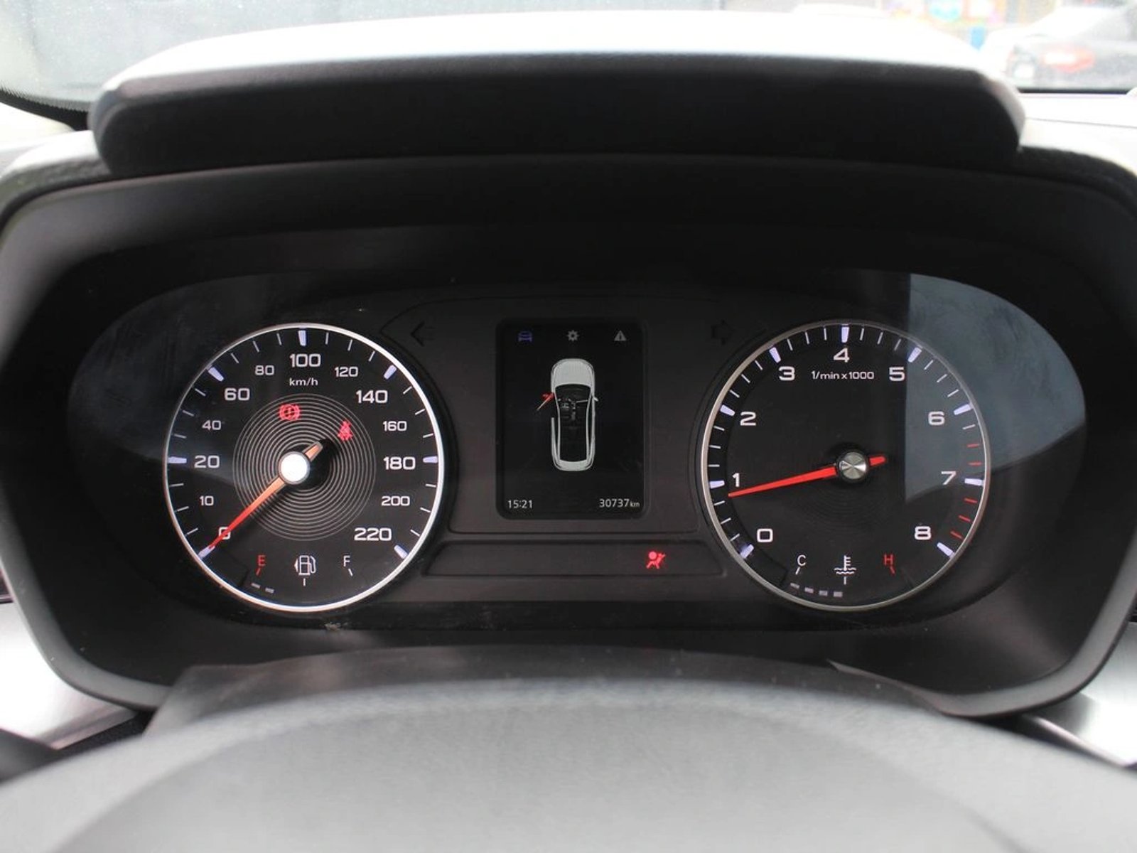 MG GT 1.5 COM 4X2 MT 4P 2024 - Imagen 17 de 20