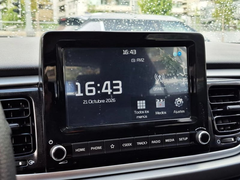 Kia RIO 5 1.4 2021 - Imagen 19 de 20