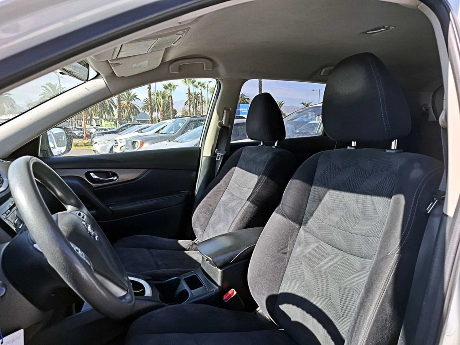 Nissan X-TRAIL 2.5 SENSE 4X2 CVT AT 5P 2016 - Imagen 9 de 16