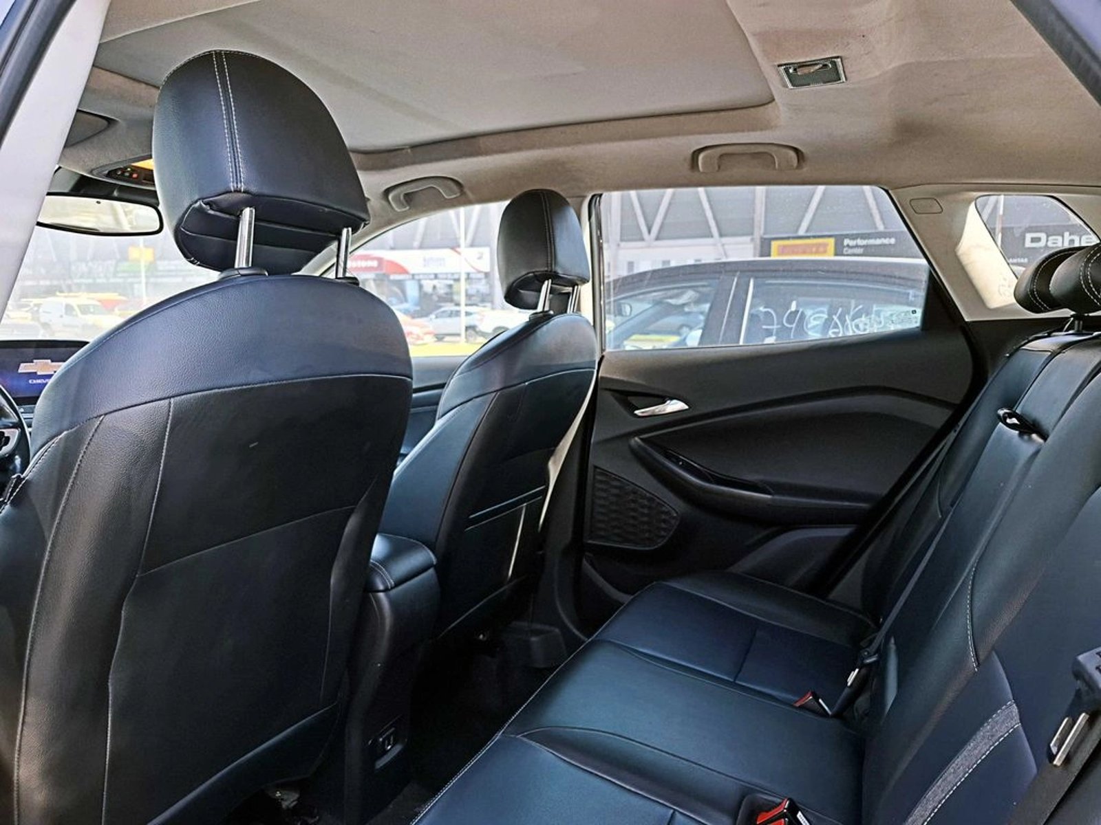 Chevrolet TRACKER PREMIER 1.2 AUT 2022 - Imagen 6 de 13