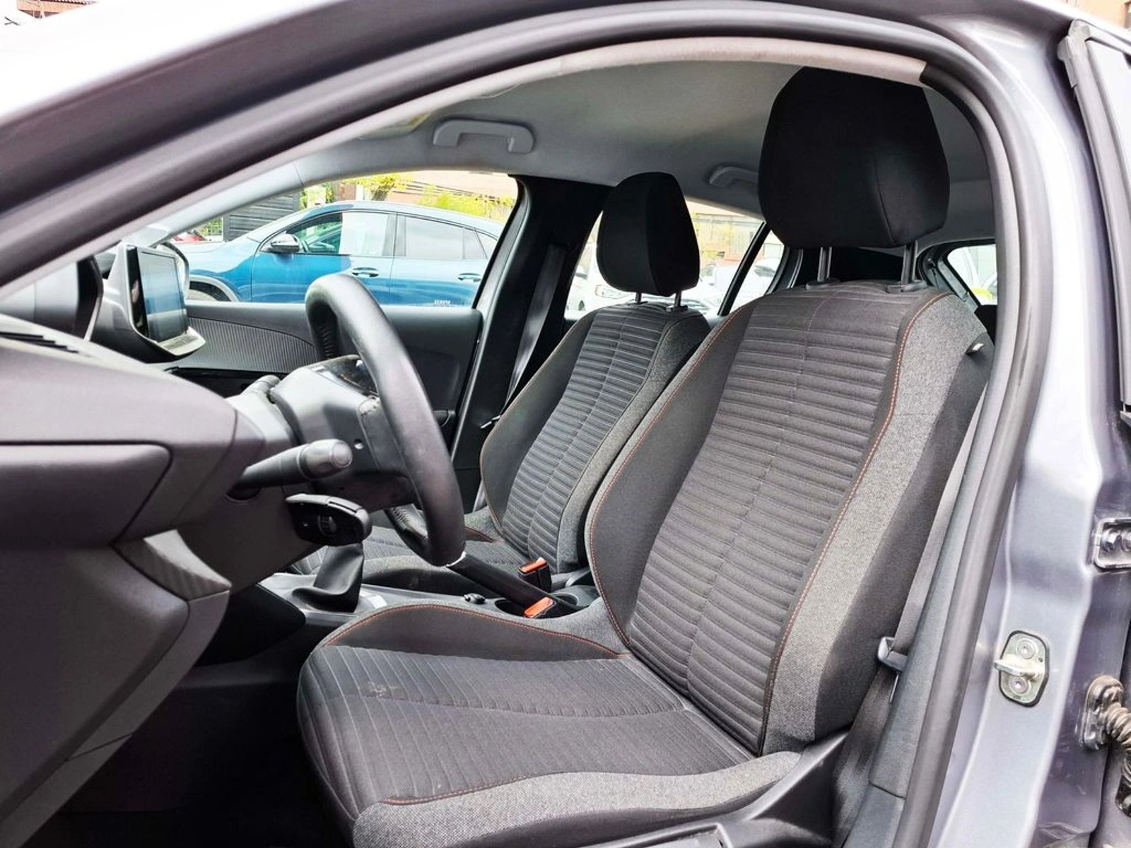 Peugeot 208 1.2 ACTIVE PURETECH 75 MT 2022 - Imagen 14 de 20