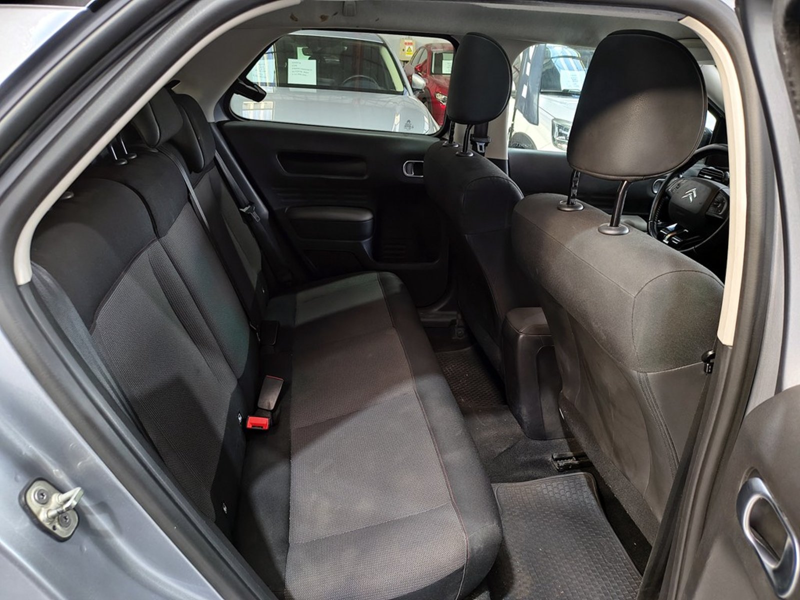 Citroën C4 CACTUS HDI 1.5 2020 - Imagen 20 de 20