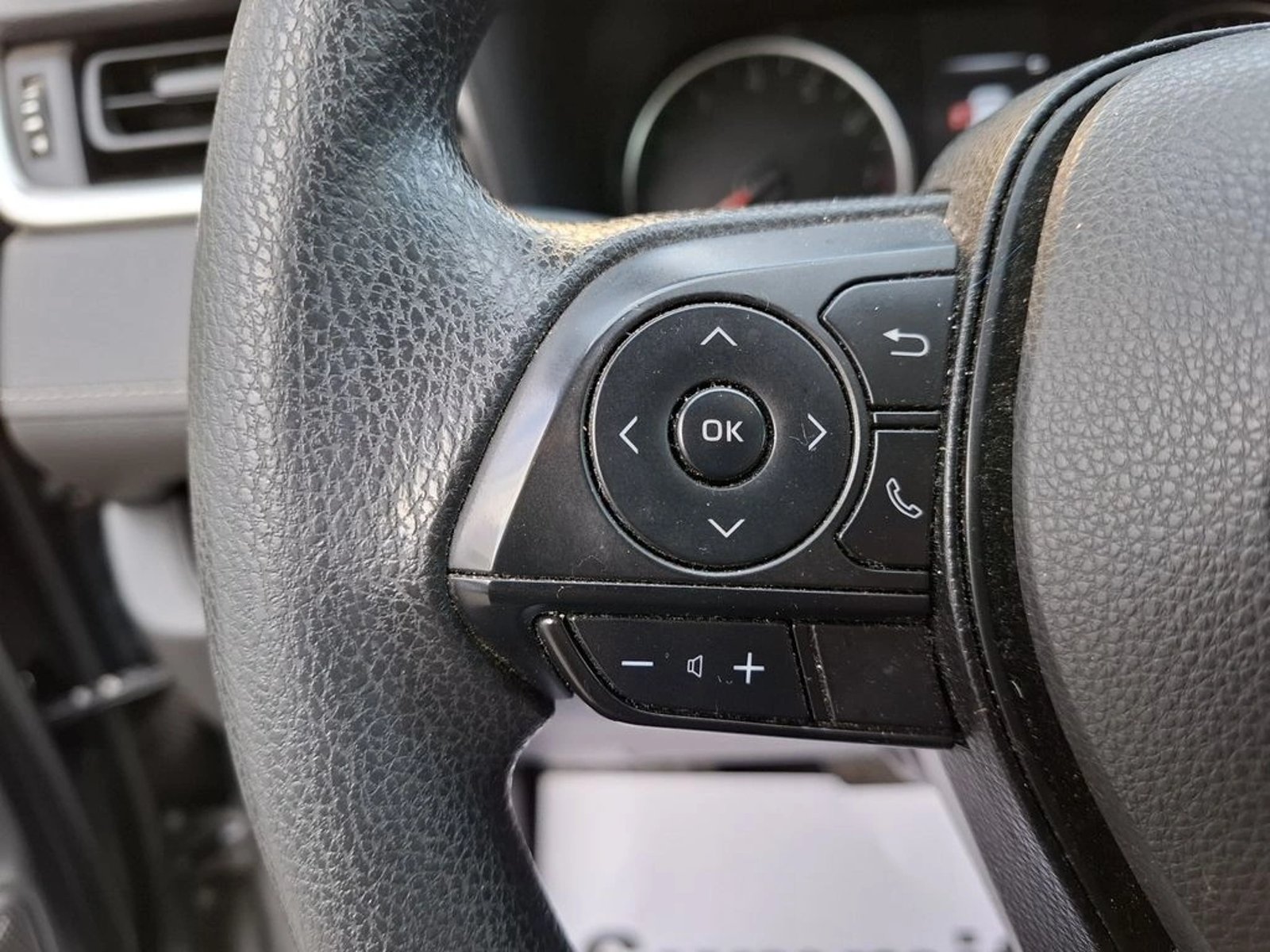 Toyota RAV4 2.0 LE MT 2022 - Imagen 16 de 20