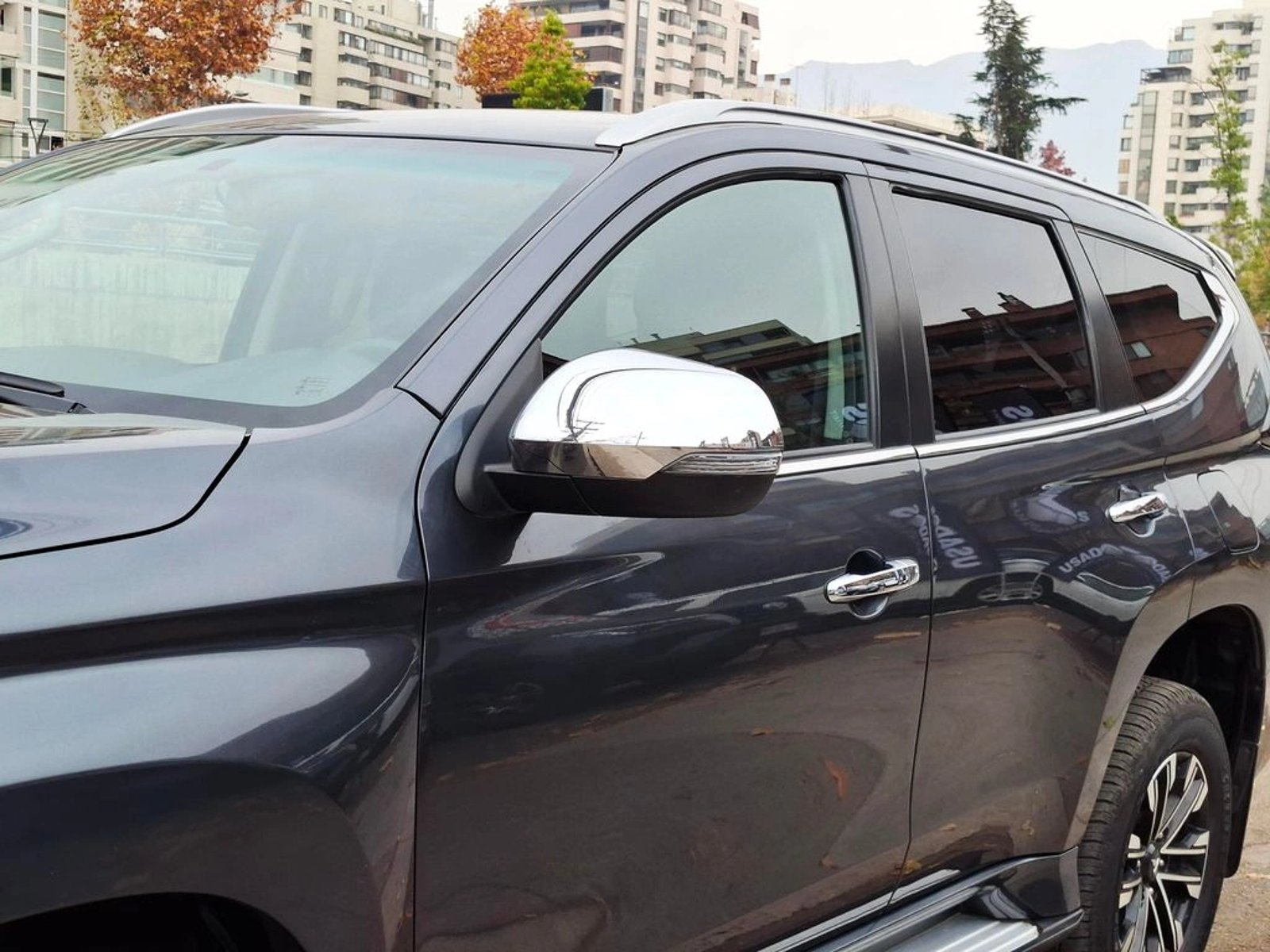 Mitsubishi MONTERO SPORT 2.4 DIESEL 4X2 MT 5P 2021 - Foto 4 de 20