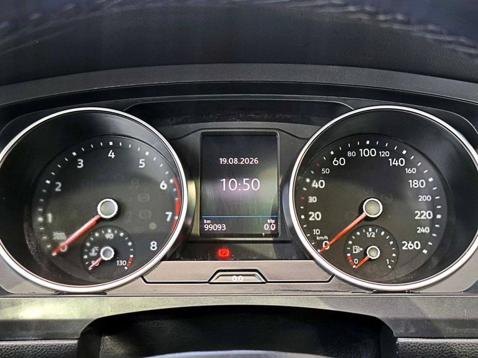 Volkswagen TIGUAN 1.4 TSI HIGHLINE 150HP AT 2019 - Imagen 13 de 17