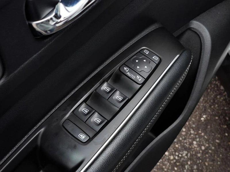 Renault KOLEOS 2.5 INTENS AT 4X4 2022 - Imagen 12 de 20