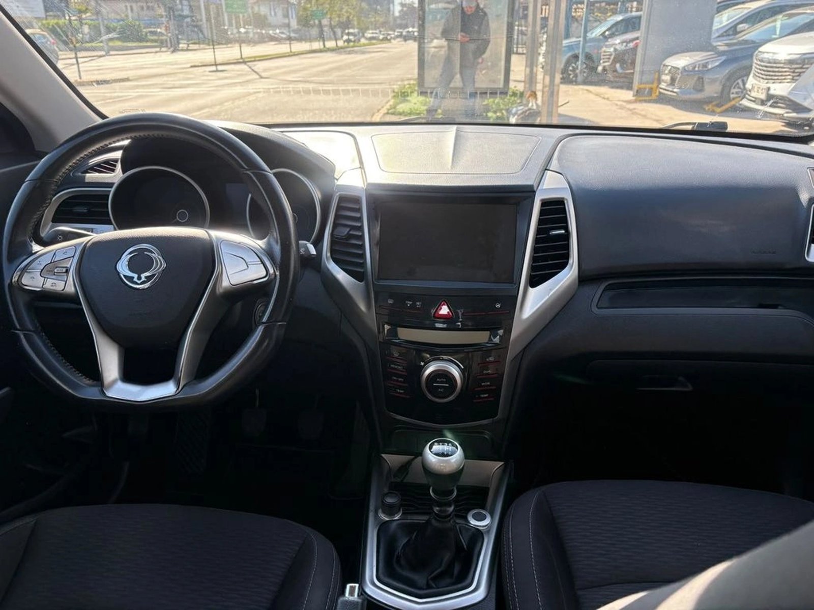 SsangYong TIVOLI 1.6 2018 - Foto 5 de 9