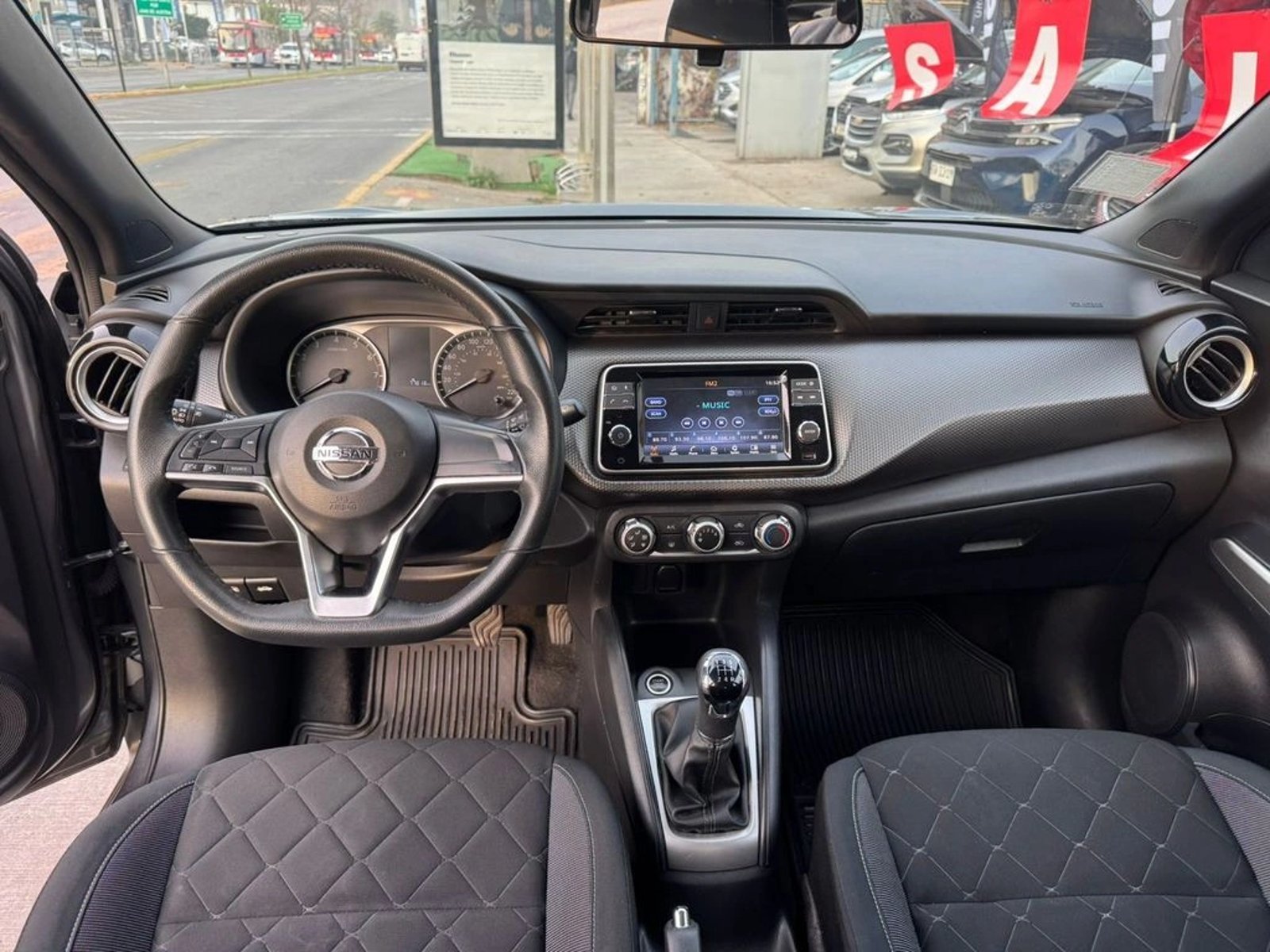 NISSAN KICKS 1.6 SENSE 4X2 MT 5P 2020 - Imagen 7 de 12