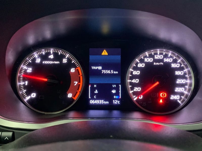 Mitsubishi ECLIPSE CROSS 1.5 TURBO RX MT 2021 - Imagen 8 de 8