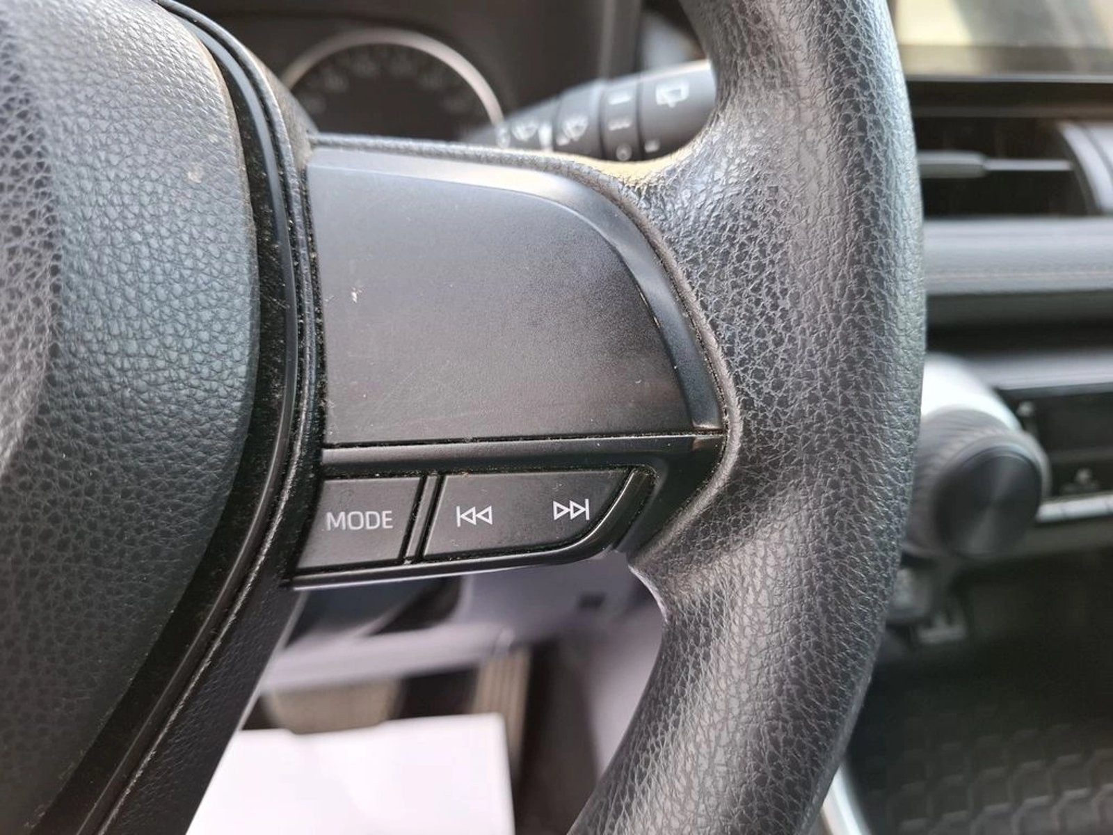 Toyota RAV4 2.0 LE MT 2022 - Imagen 17 de 20