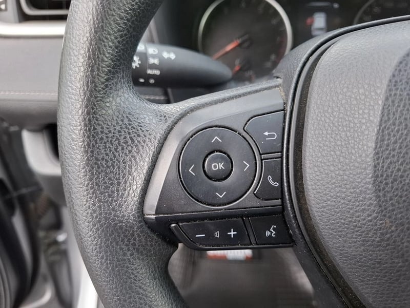Toyota RAV4 LE 2.0 2024 - Imagen 15 de 20