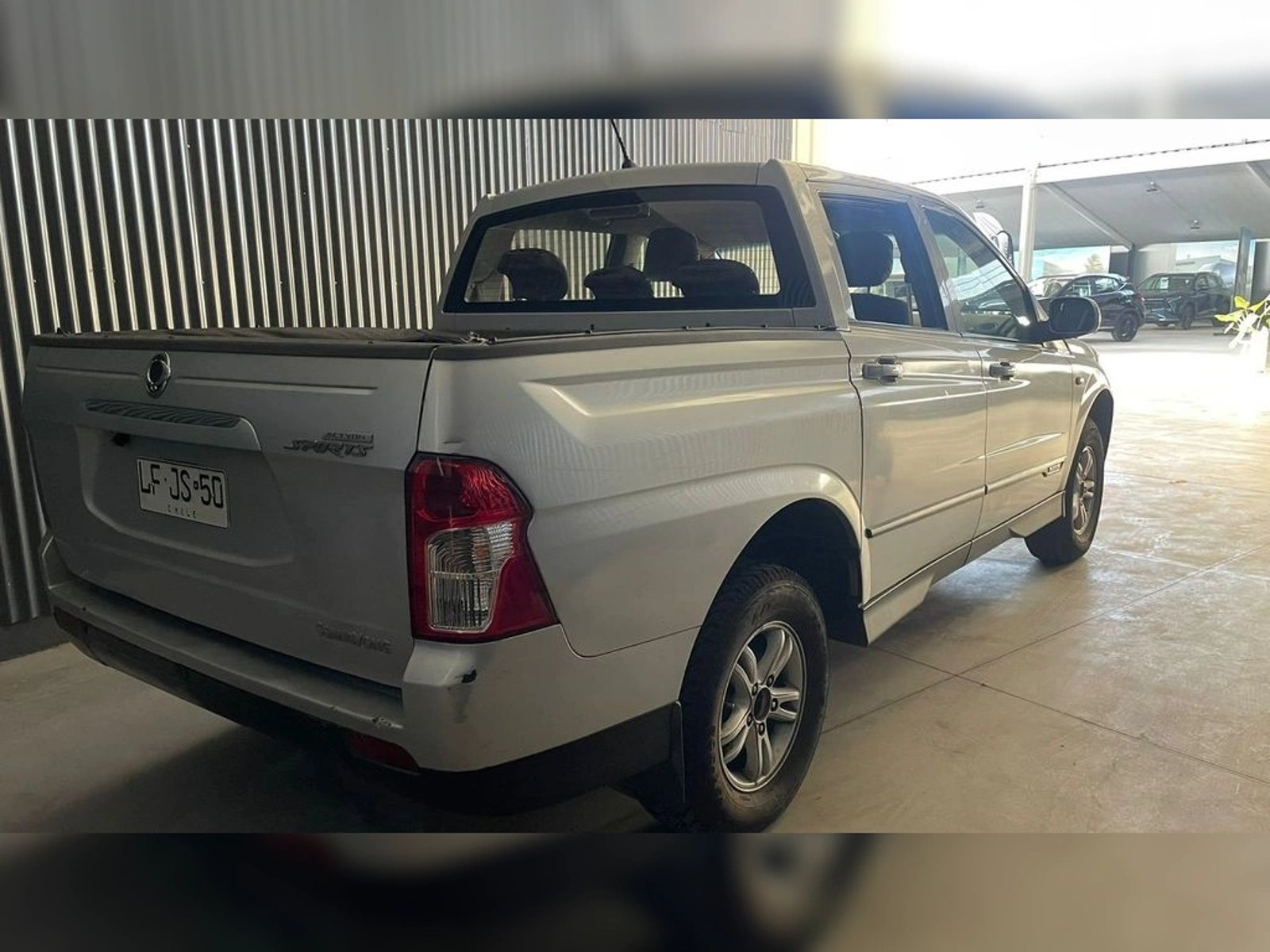 SsangYong ACTYON SPORTS 2.0 SEMI FULL-611 MT DIESEL 2019 - Foto 5 de 9