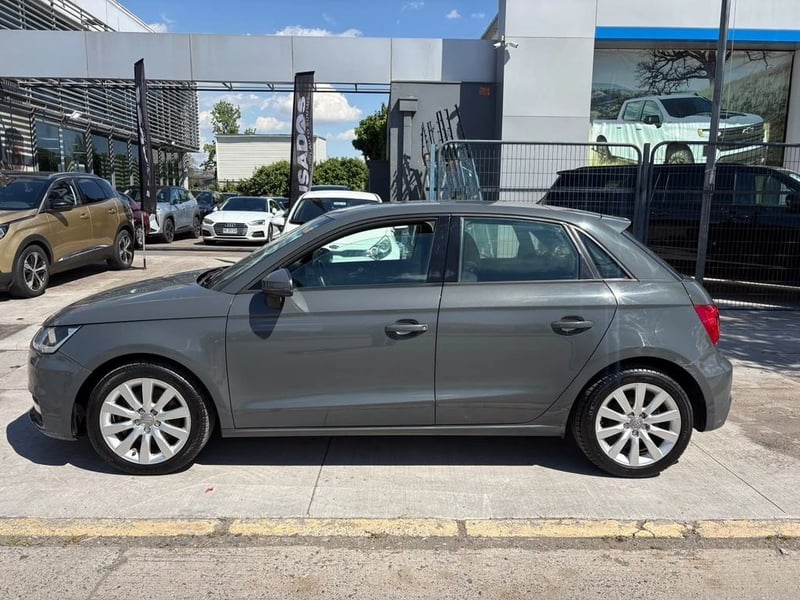 Audi A1 1.4 TFSI SPORT 4X2 125HP S-TRONIC AT 3P 2018 - Imagen 3 de 12