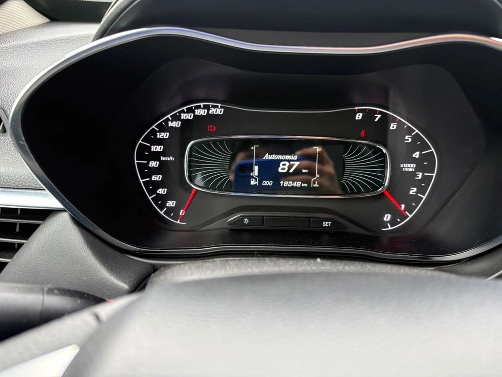 Chevrolet GROOVE 1.5 PREMIER MT 2024 - Imagen 6 de 10