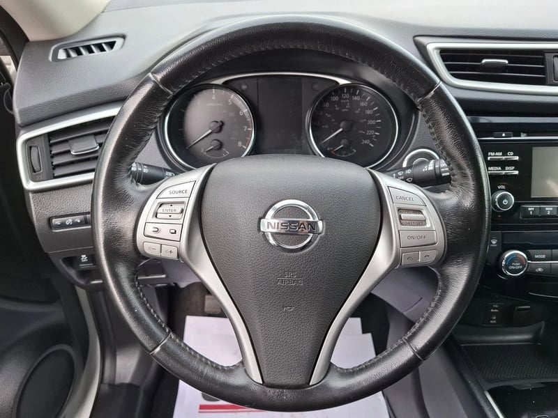 Nissan X-TRAIL 2.5 EXCLUSIVE CVT AT 4X4 2018 - Imagen 13 de 19