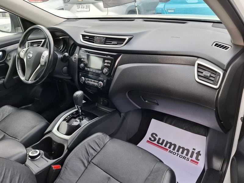 Nissan X-TRAIL 2.5 EXCLUSIVE CVT AT 4X4 2018 - Imagen 12 de 19