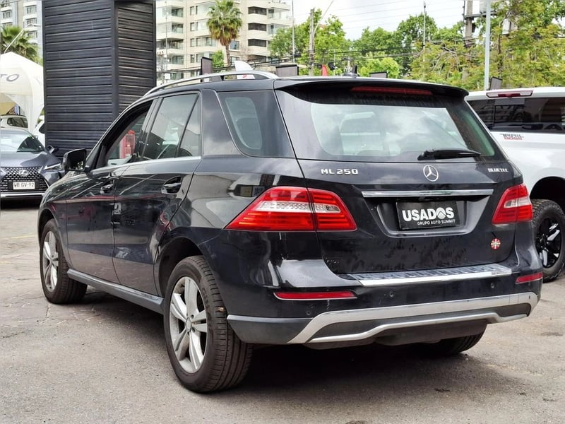 Mercedes-Benz ML 250 2.1 2014 - Imagen 10 de 20