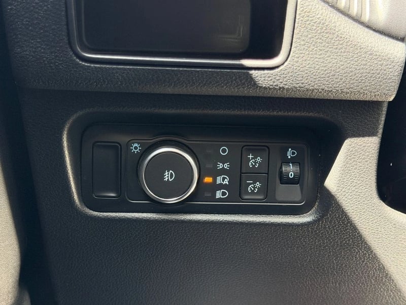 Ford RANGER 2.0 XLS MT 4X4 DIESEL 2024 - Imagen 9 de 18