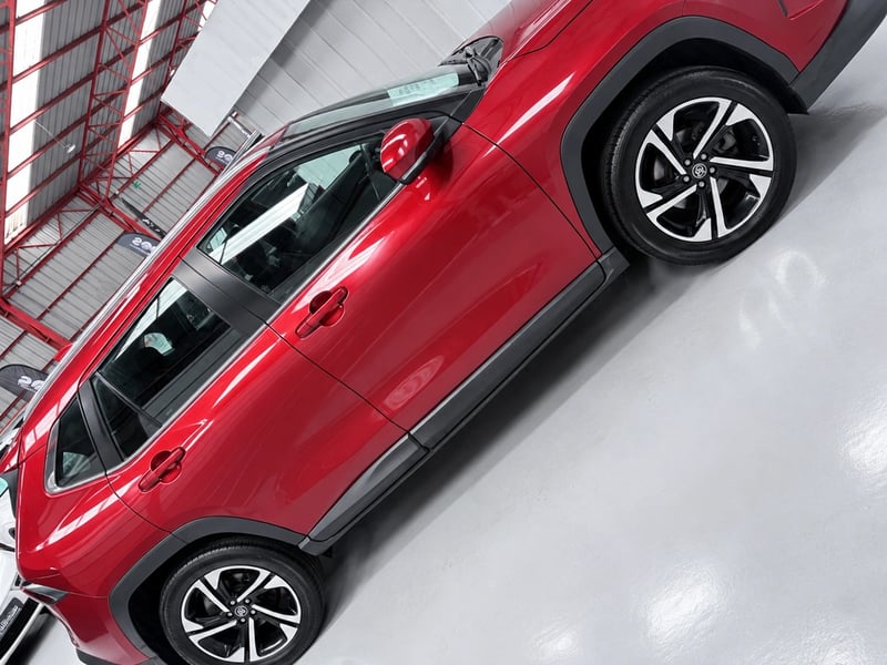 Toyota YARIS CROSS 1.5 XG AT 2024 - Imagen 3 de 4