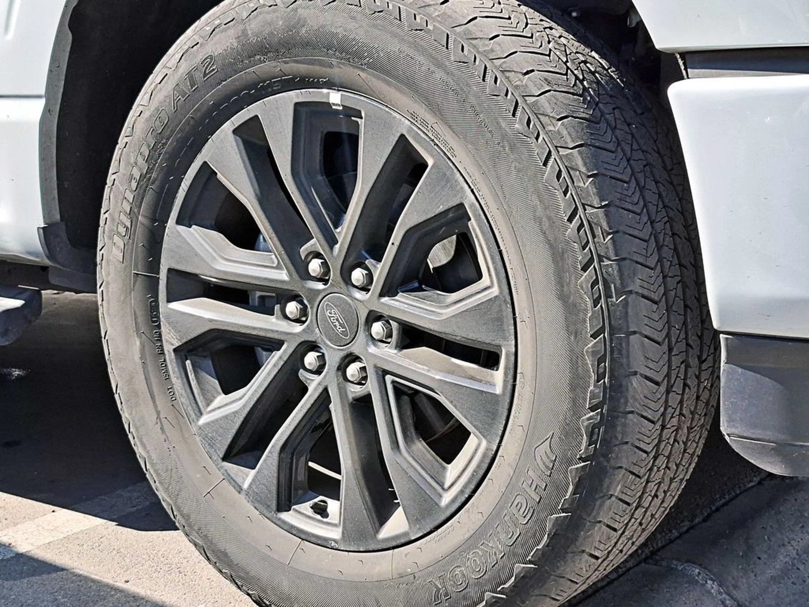 FORD F-150 LARIAT BLACK 5.0 AT 2025 - Imagen 7 de 16