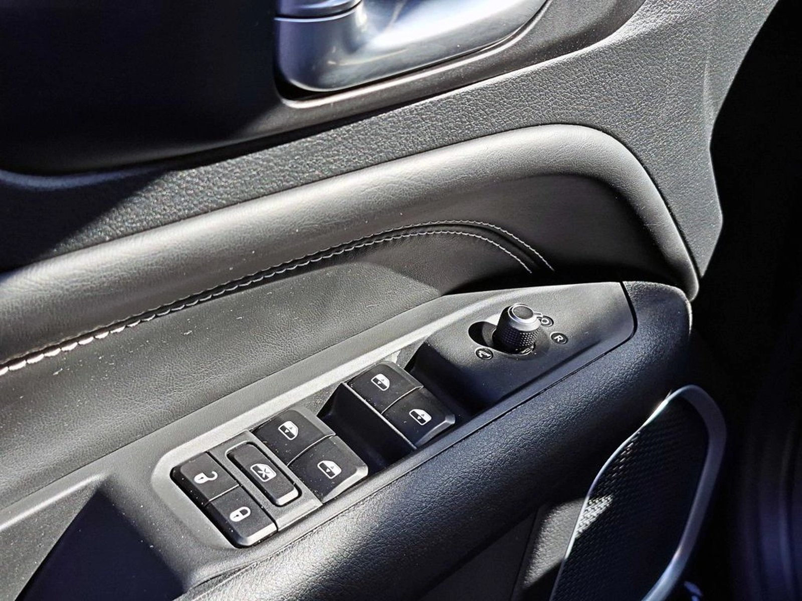 Jeep COMPASS 1.3 LONGITUDE AT 4X2 2024 - Imagen 11 de 20