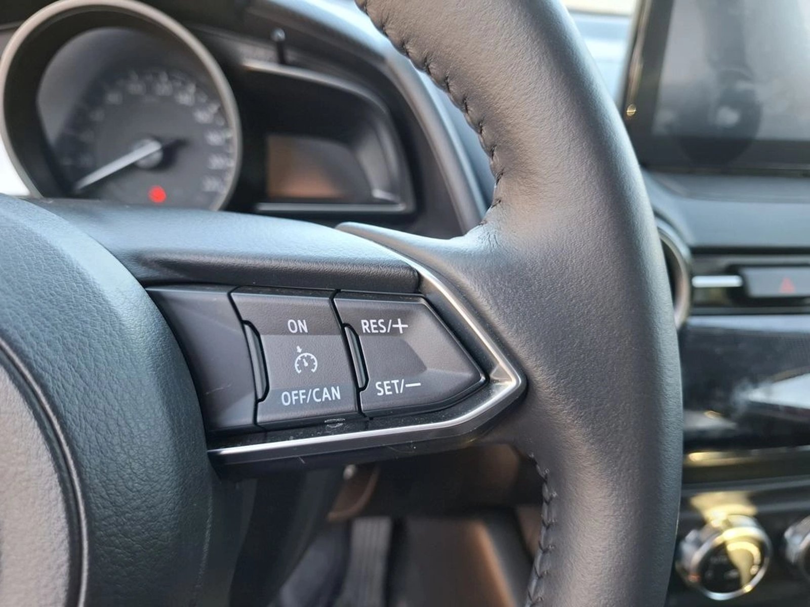 Mazda CX-3 2.0 CORE MT 2025 - Imagen 16 de 20