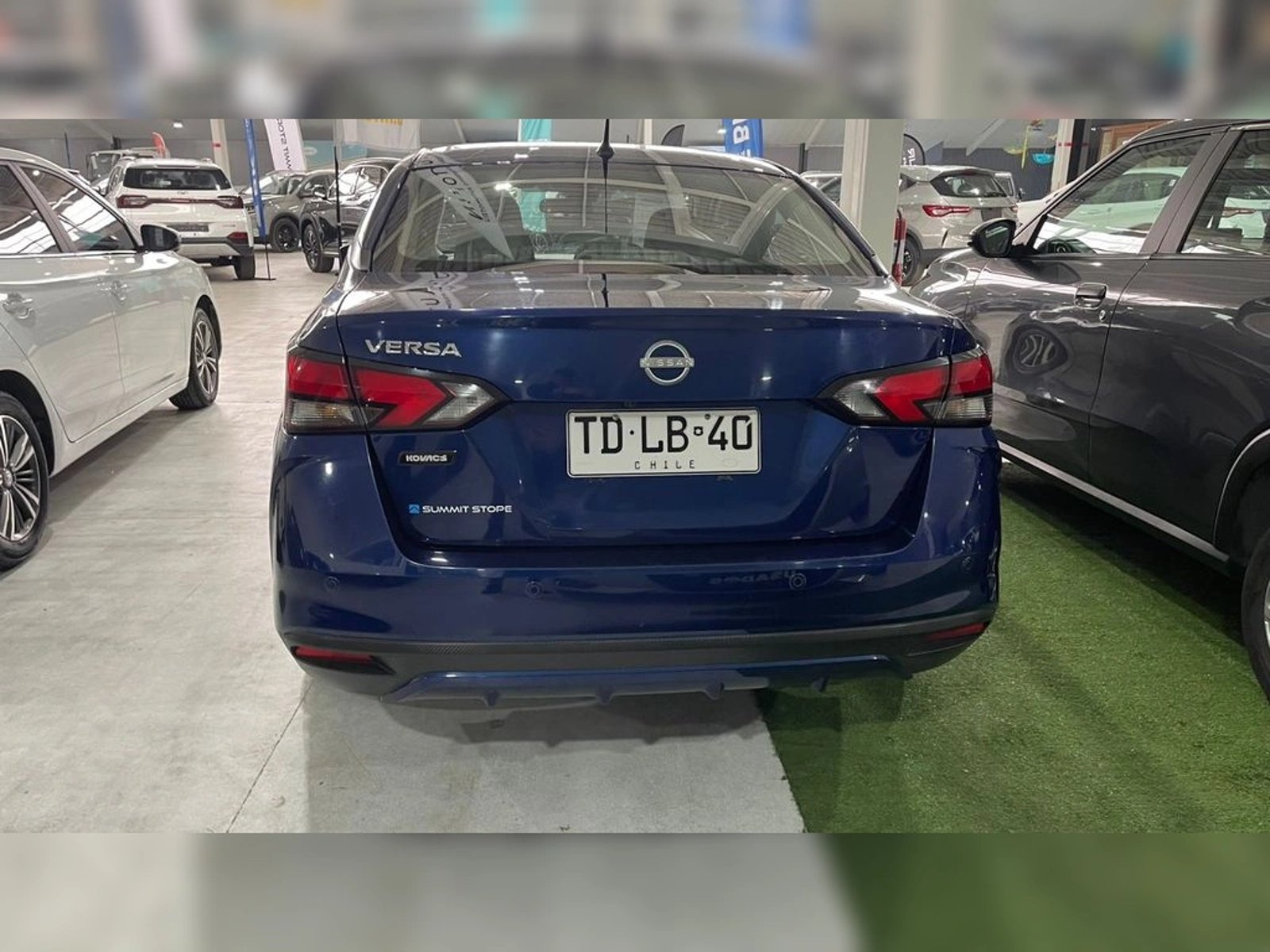 Nissan VERSA 1.6 ADVANCE 4X2 MT 4P 2024 - Foto 4 de 9