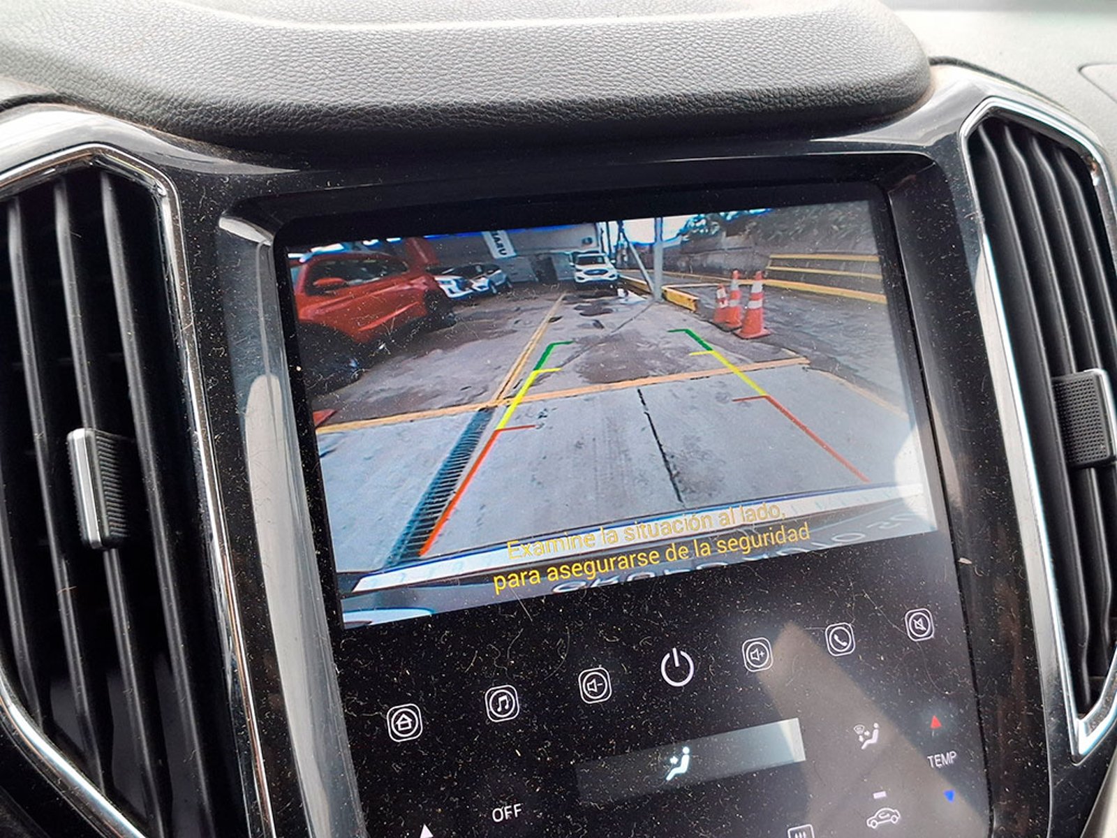 Changan CX70 1.6 COMFORT MT 2022 - Imagen 19 de 20