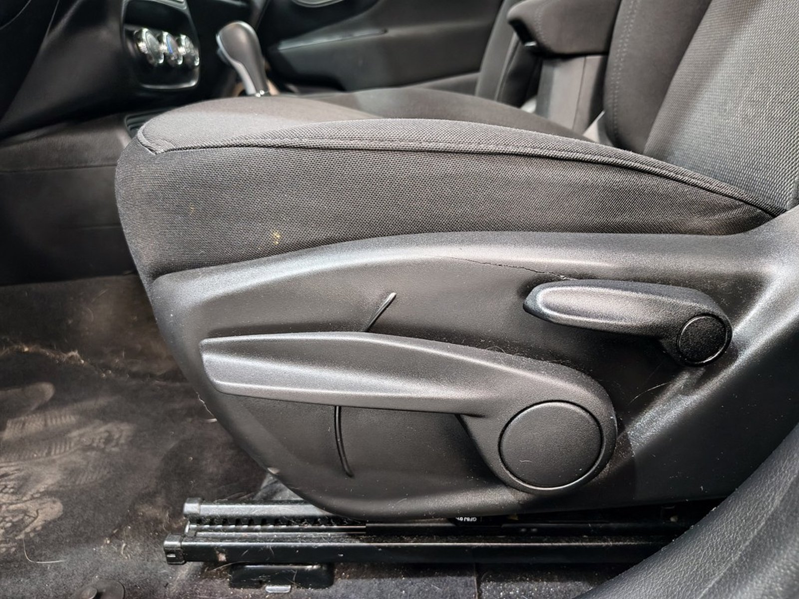 JEEP RENEGADE 1.8 SPORT LX 2018 - Imagen 10 de 20