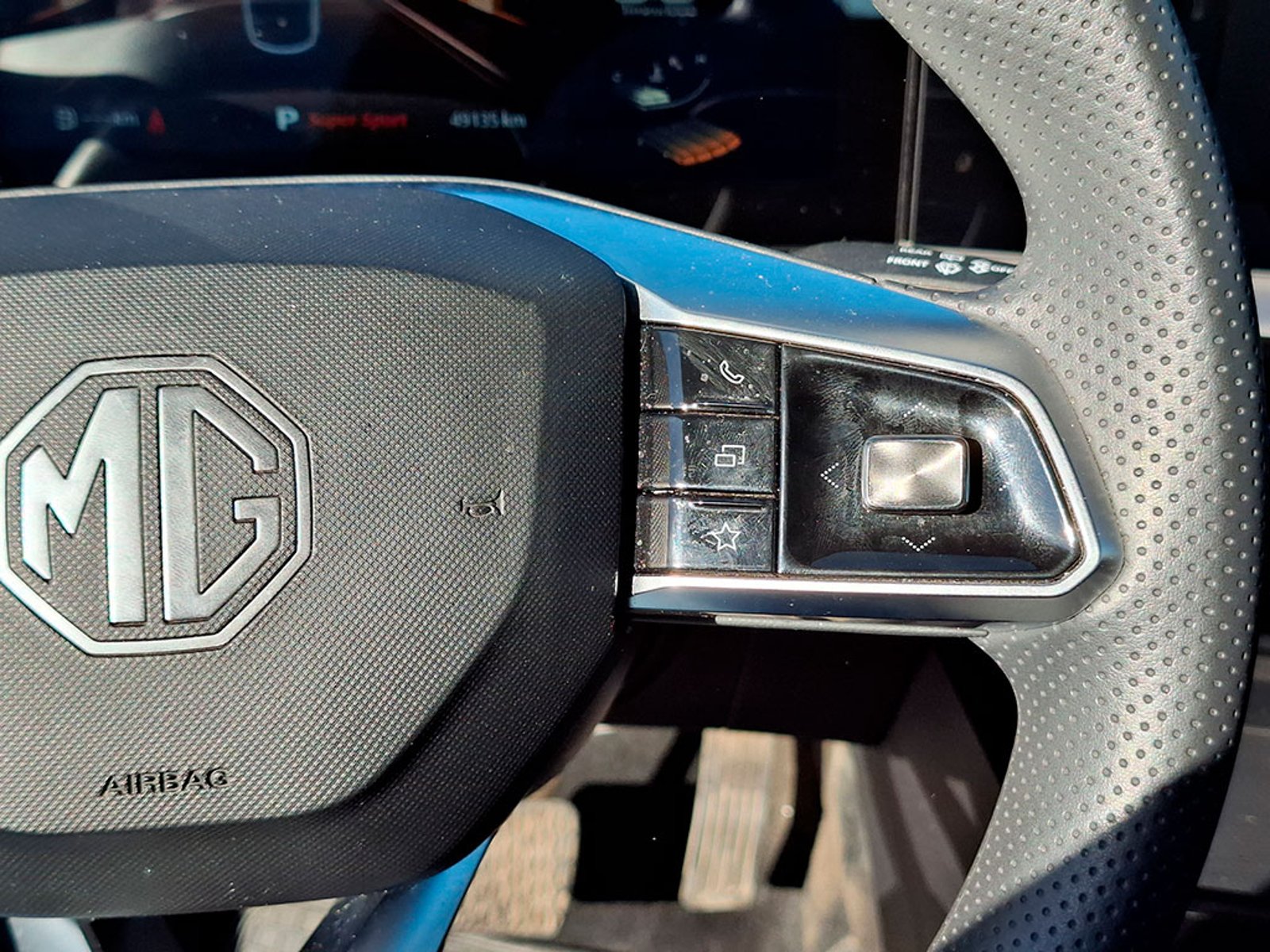 MG ONE 1.5 DLX AT 2025 - Imagen 13 de 20