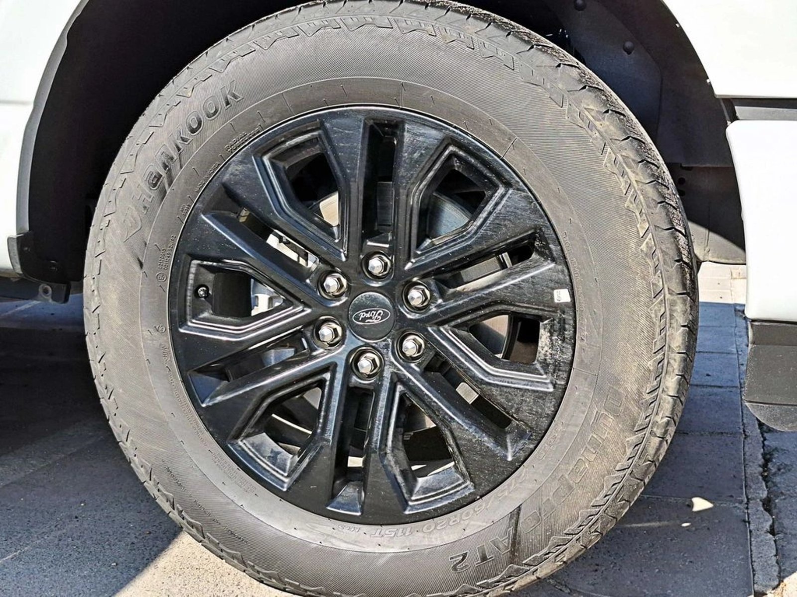 FORD F-150 LARIAT SPORT 4X4 AUT 2025 - Imagen 6 de 20