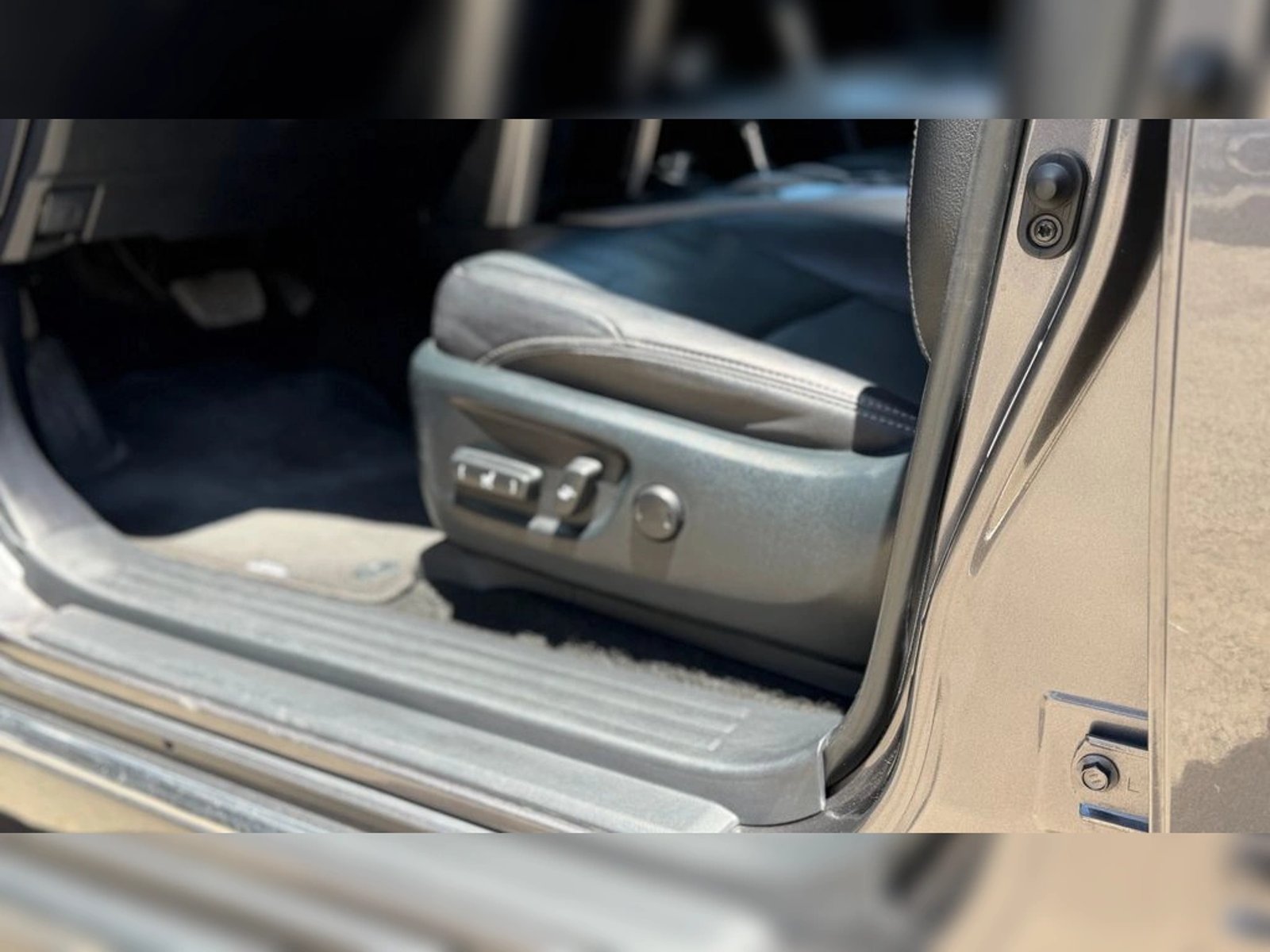 TOYOTA 4RUNNER 4.0 LIMITED 4X4 EURO V AT 5P 2022 - Imagen 18 de 20