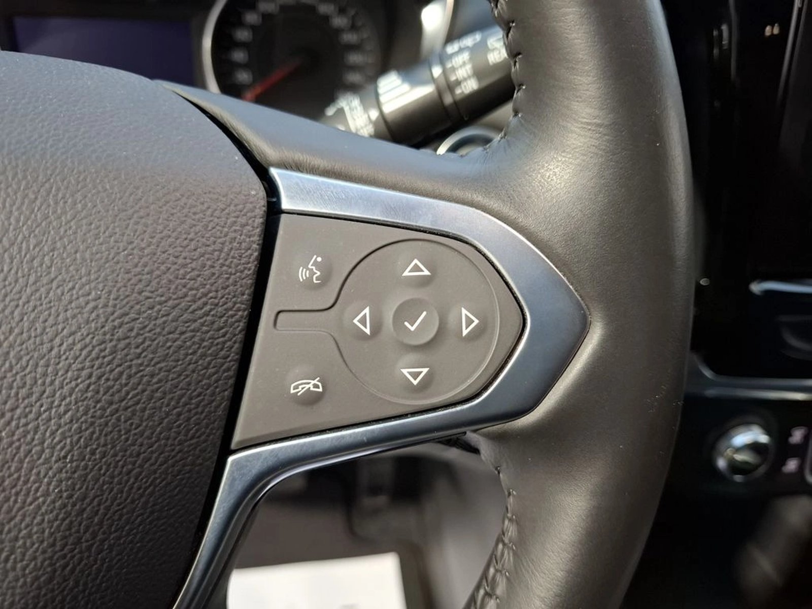 CHEVROLET TRAVERSE 3.6 LT 2022 - Imagen 16 de 20