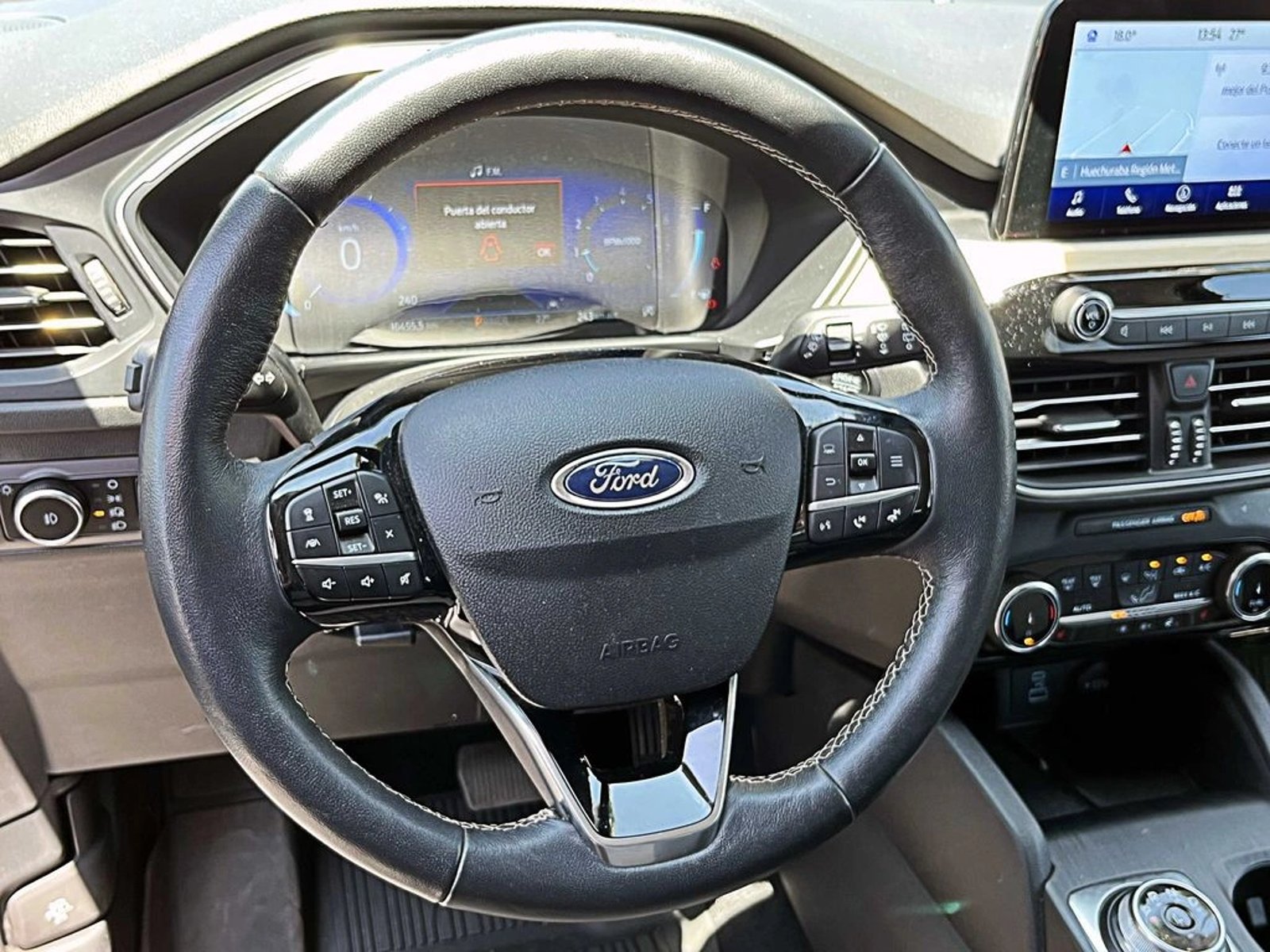 FORD ESCAPE 2.0 TITANIUM AWD AT 5P 2023 - Imagen 12 de 18