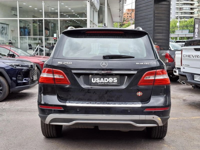 Mercedes-Benz ML 250 2.1 2014 - Imagen 8 de 20