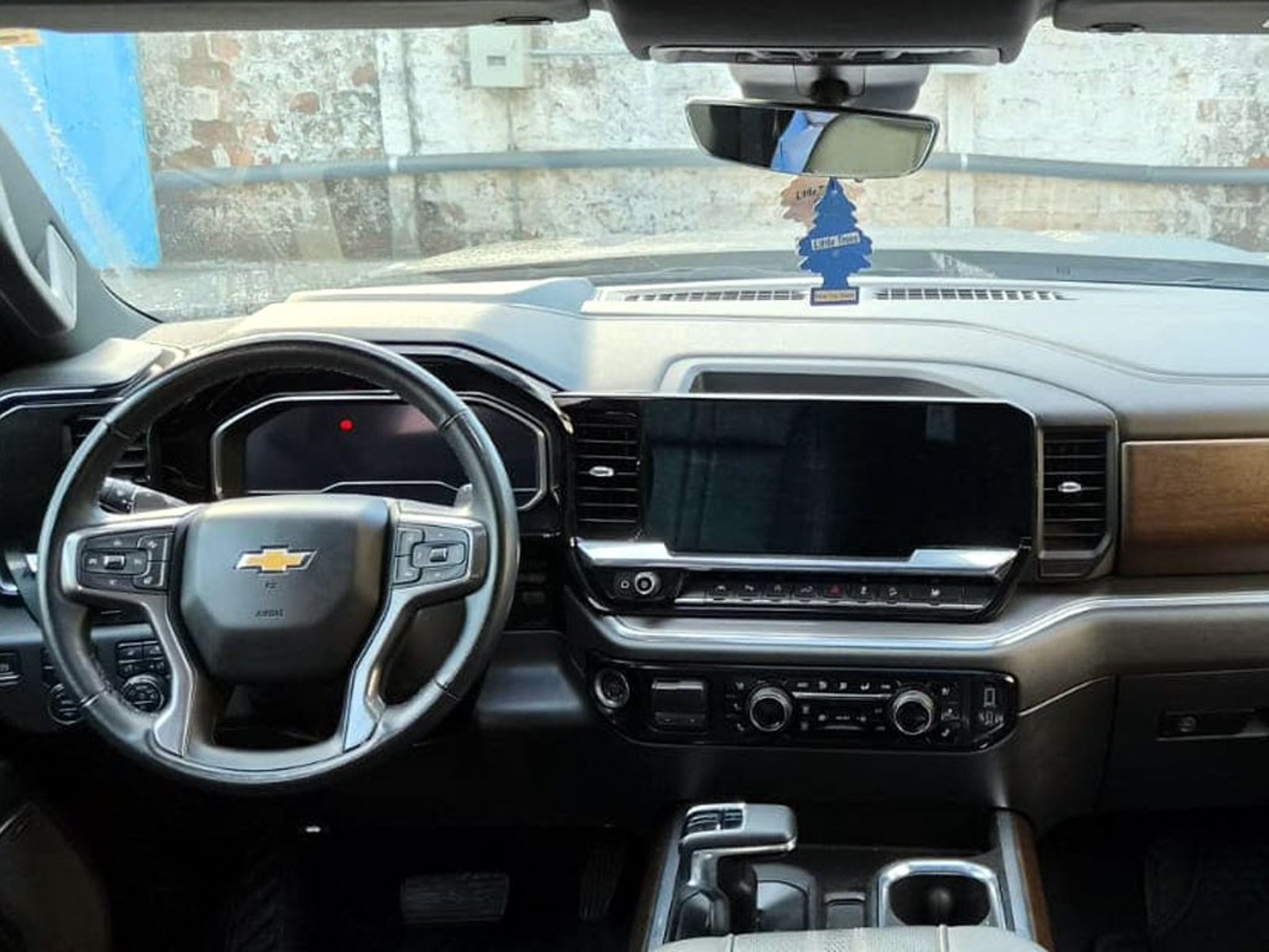 CHEVROLET SILVERADO 3.0 HIGH COUNTRY 4X4 AT 4P 2025 - Imagen 7 de 9