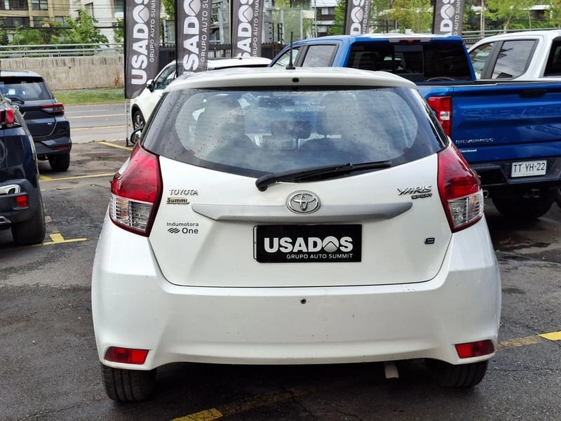 Toyota YARIS 1.5 2016 - Imagen 7 de 20