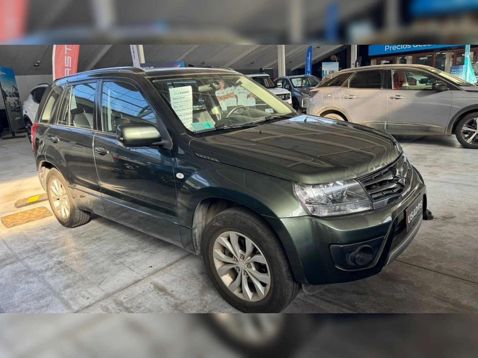 Suzuki GRAND NOMADE 2.4 G LT GL 5P AT 4X2 2019 - Imagen 3 de 9