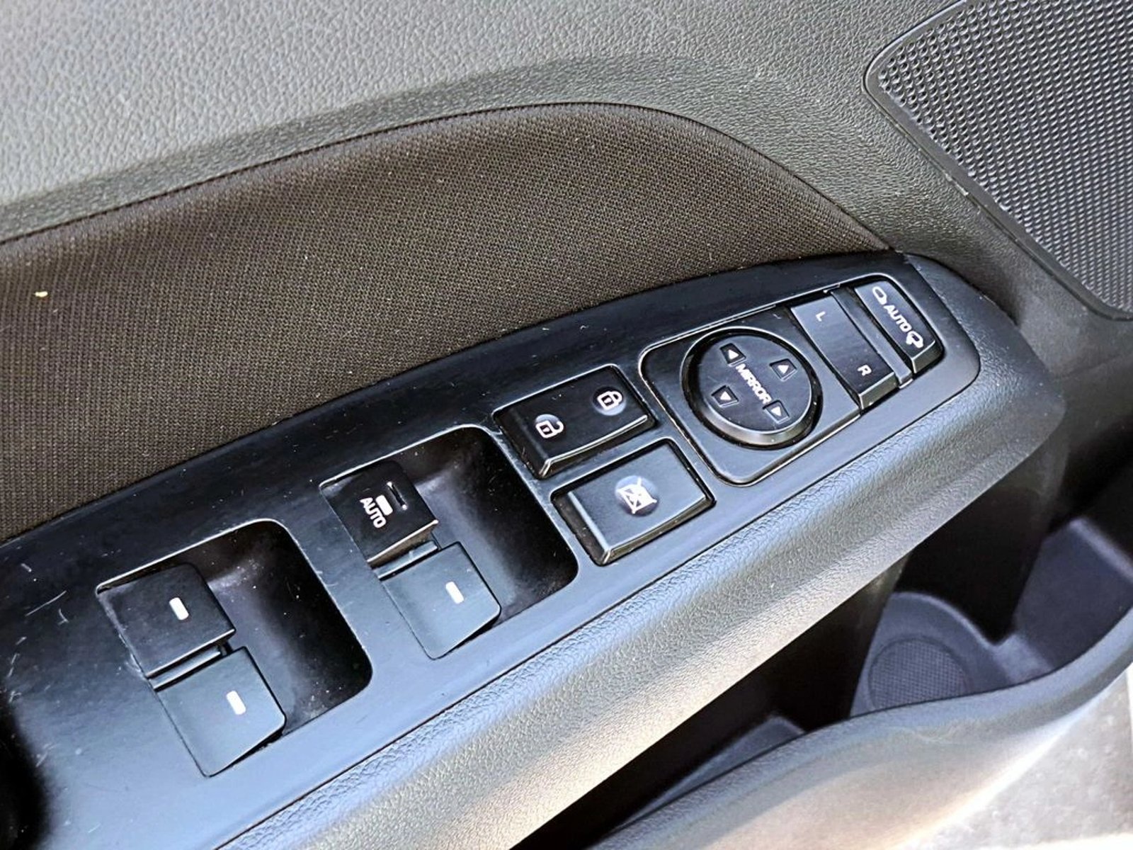 HYUNDAI ELANTRA GL 1.6 4X2 AT 4P 2021 - Imagen 10 de 18