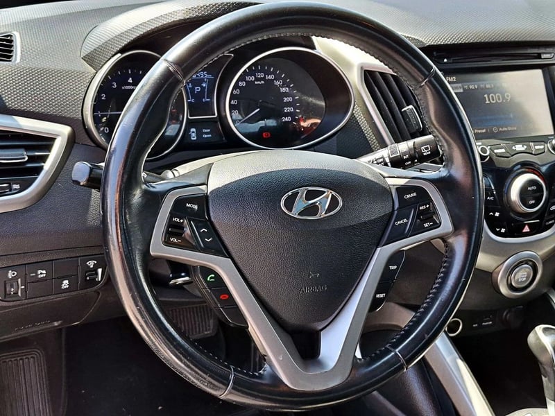 Hyundai VELOSTER 1.6 GLS FULL AT 2014 - Imagen 10 de 16