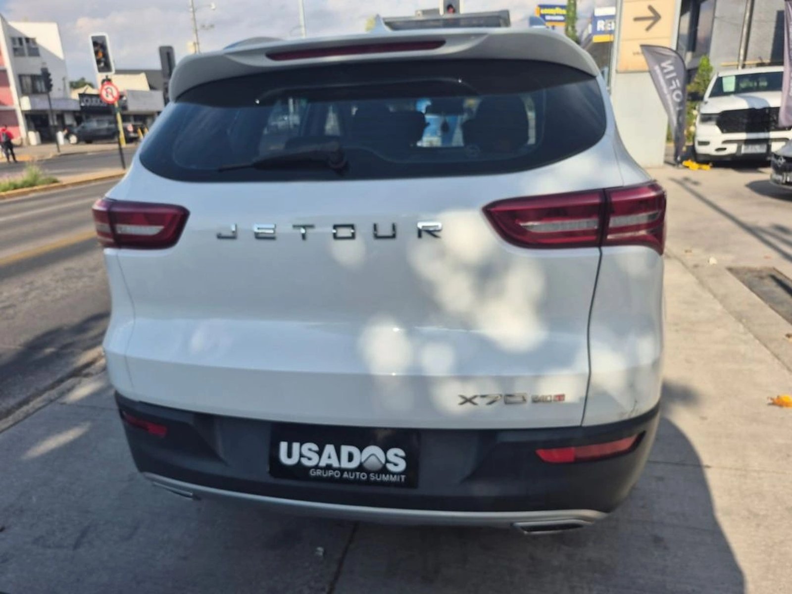 JETOUR X70 1.5 GL MT 2024 - Imagen 7 de 20