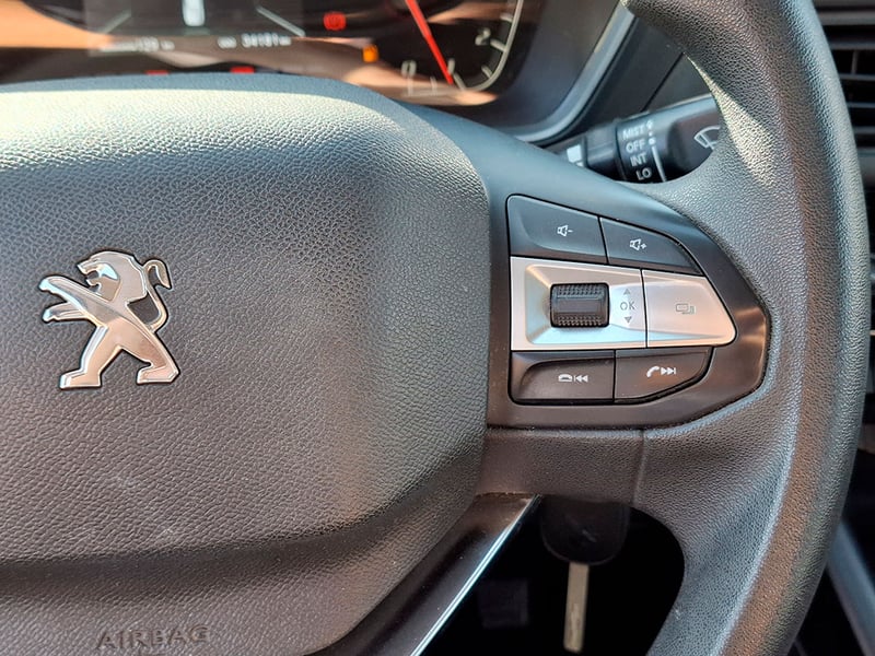 Peugeot LANDTREK 1.9 ACTIVE HDI 150 MT 4X4 DIESEL 2022 - Imagen 13 de 20