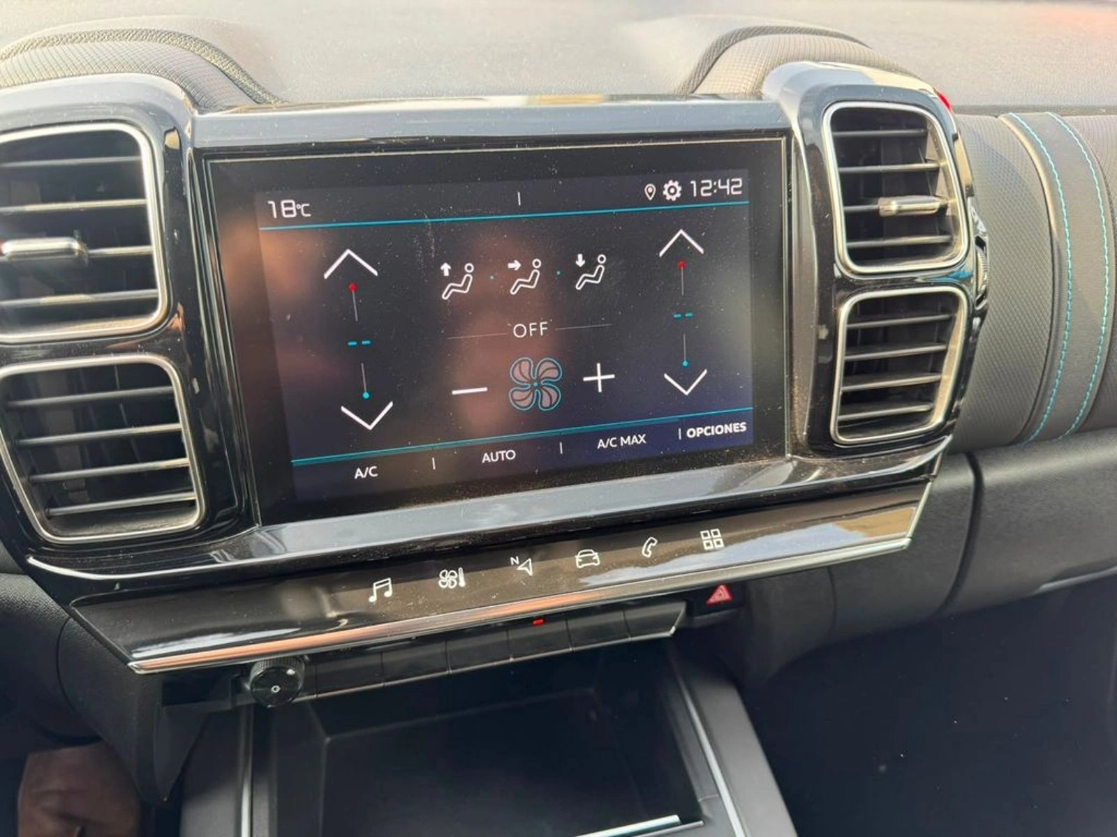 CITROEN C5 AIRCROSS Feel Pack 2023 - Imagen 10 de 16