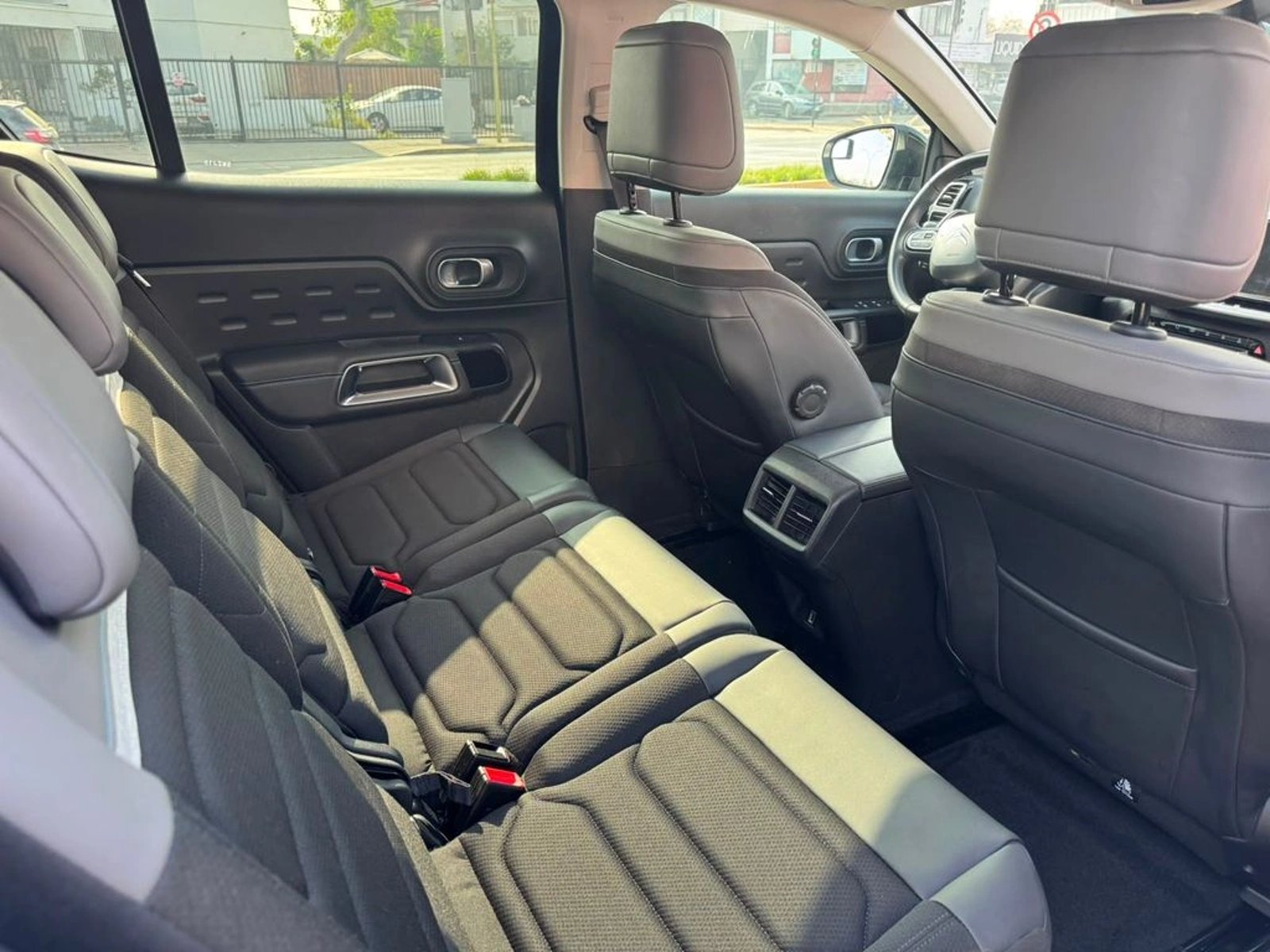 Citroën C5 AIRCROSS Feel Pack 2023 - Foto 5 de 16