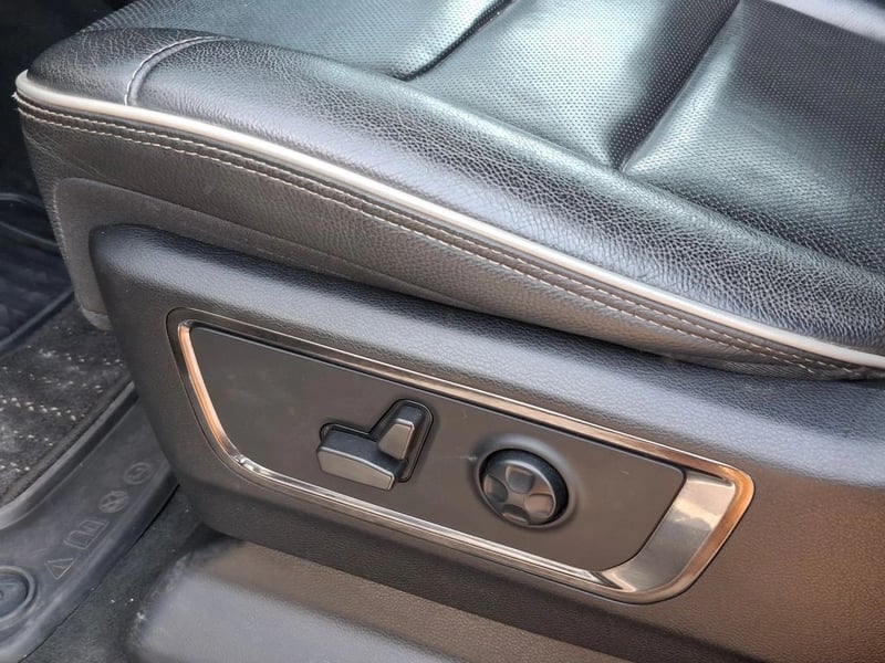 RAM 1500 5.7 CREW CAB LIMITED AT 4X4 2022 - Imagen 11 de 19