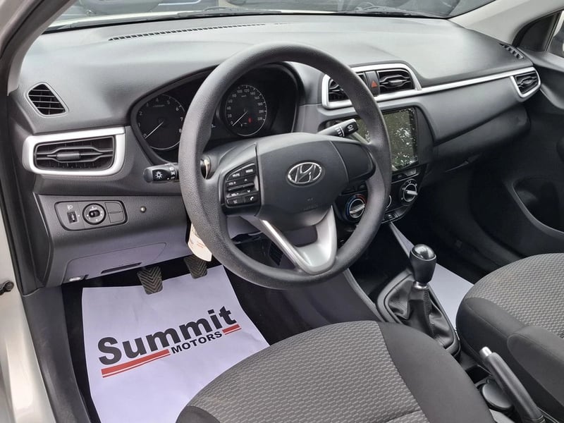 Hyundai VERNA 1.4 CB SEL 4X2 MT5 4P 2022 - Imagen 12 de 20