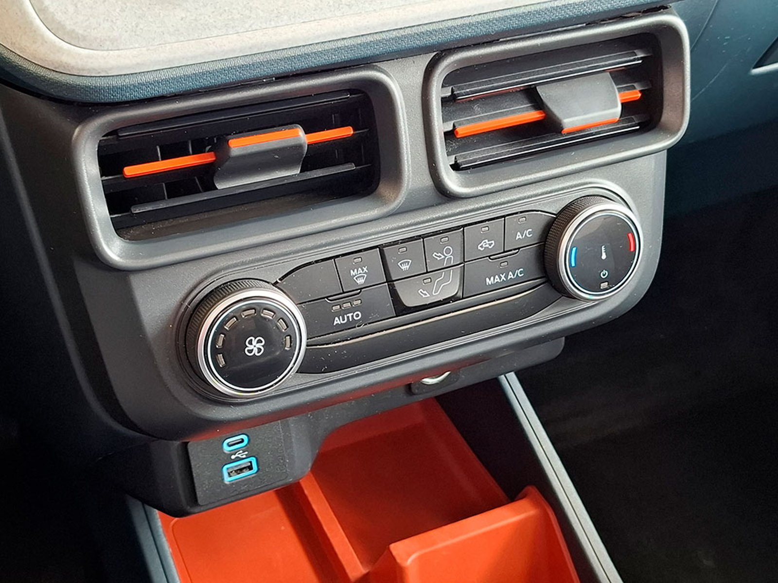 FORD MAVERICK 2.0 XLT AT 2025 - Imagen 16 de 20