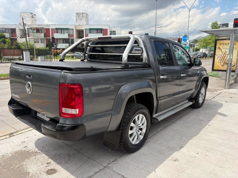Volkswagen AMAROK 2.0 TRENDLINE DIESEL DOB. CAB. 2WD MT 4P 2020 - Imagen 4 de 12