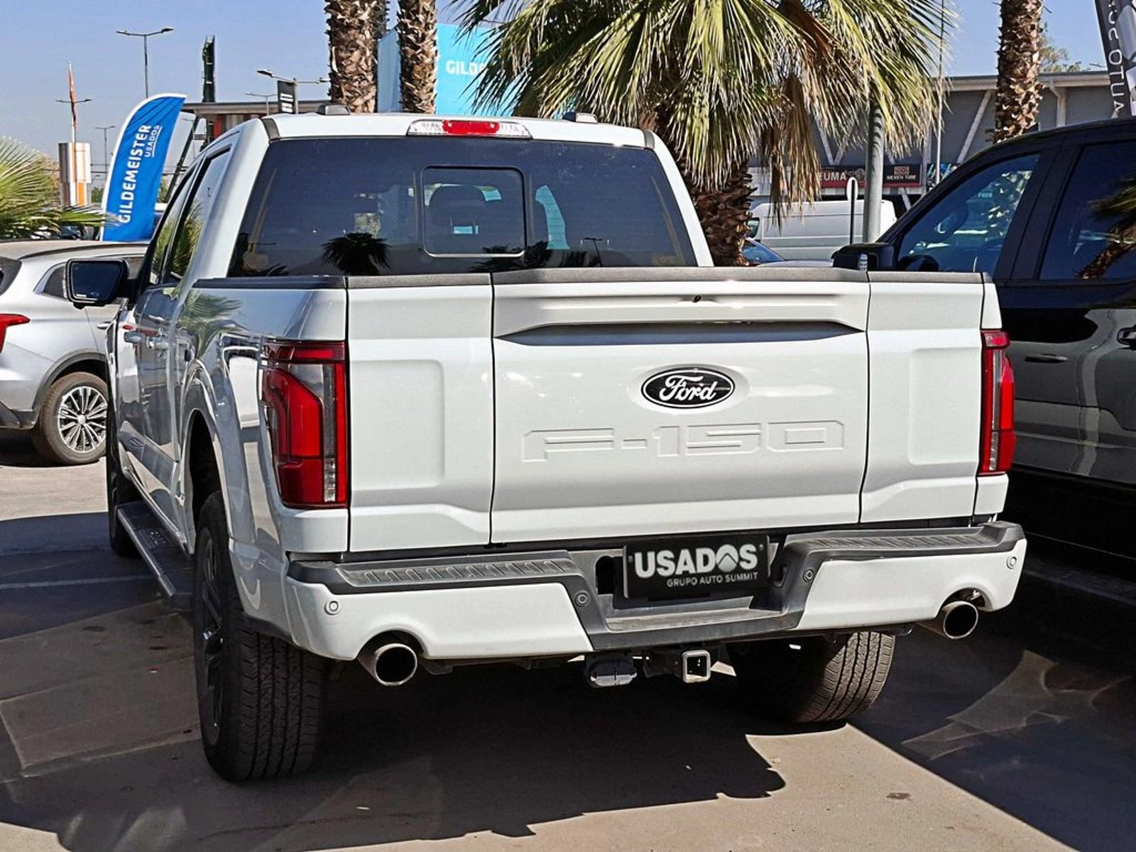Ford F-150 LARIAT BLACK 5.0 AT 2025 - Foto 4 de 16