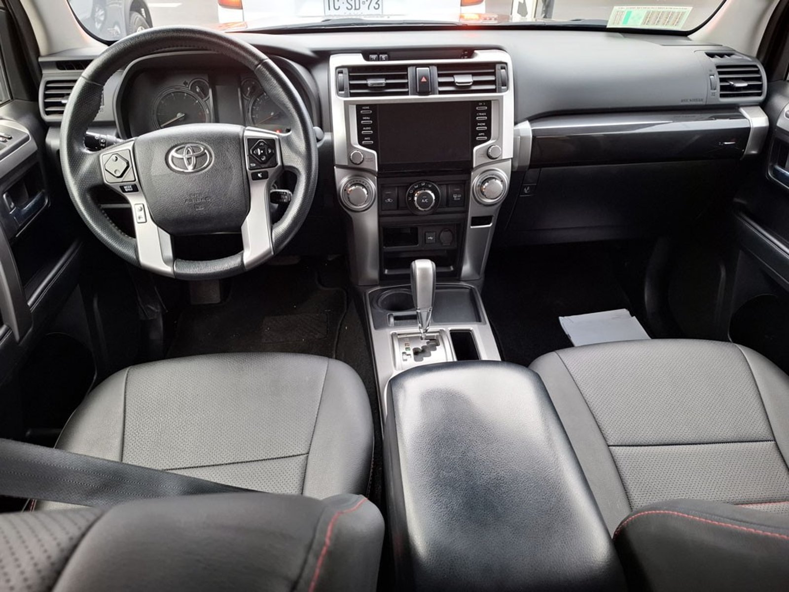 TOYOTA 4RUNNER SR5 4.0 AUT 2021 - Imagen 12 de 20